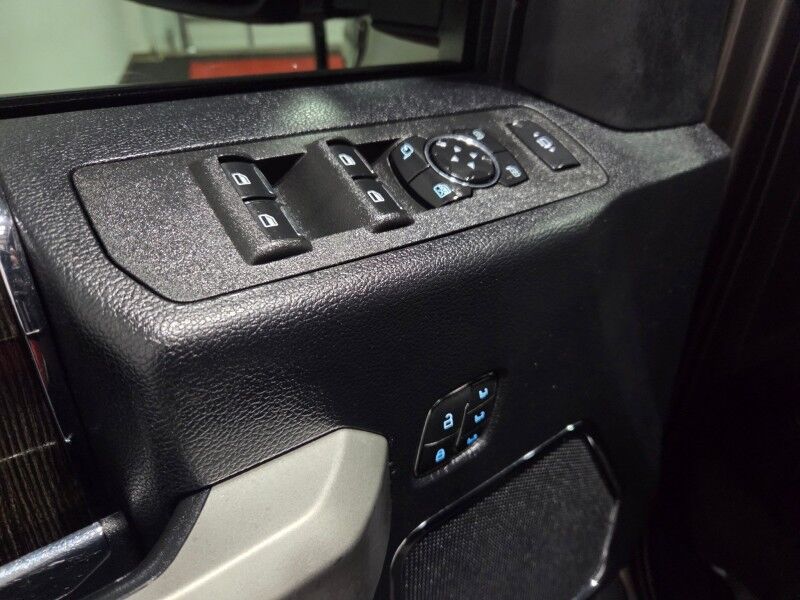 2020 Ford F-250 Lariat Ultimate 4WD 6.7L Diesel GPS Nav Camera 35in Nitto Tires FREE WARRANTY Arlington TX