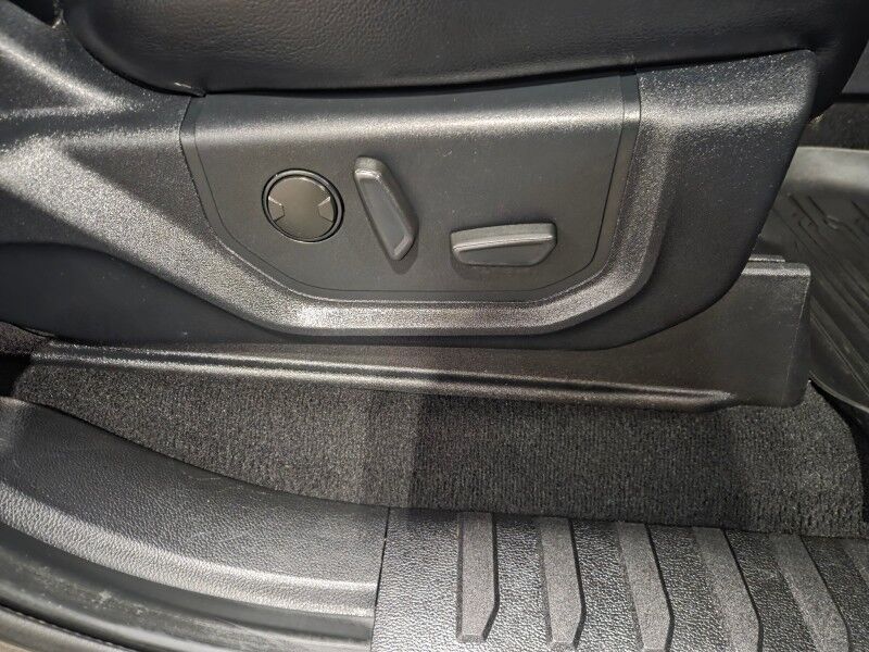 2020 Ford F-250 Lariat Ultimate 4WD 6.7L Diesel GPS Nav Camera 35in Nitto Tires FREE WARRANTY Arlington TX