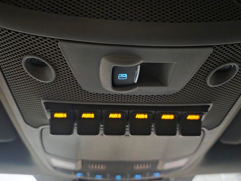 2020 Ford F-250 Lariat Ultimate 4WD 6.7L Diesel GPS Nav Camera 35in Nitto Tires FREE WARRANTY Arlington TX