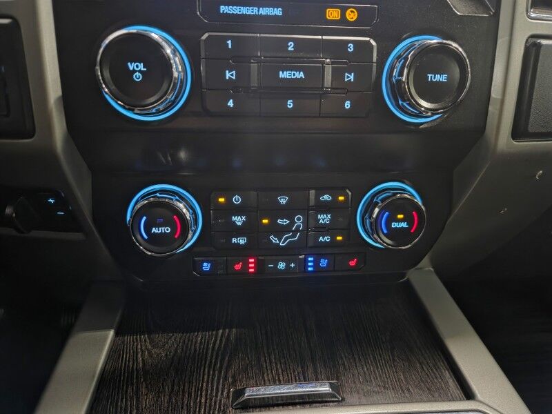 2020 Ford F-250 Lariat Ultimate 4WD 6.7L Diesel GPS Nav Camera 35in Nitto Tires FREE WARRANTY Arlington TX