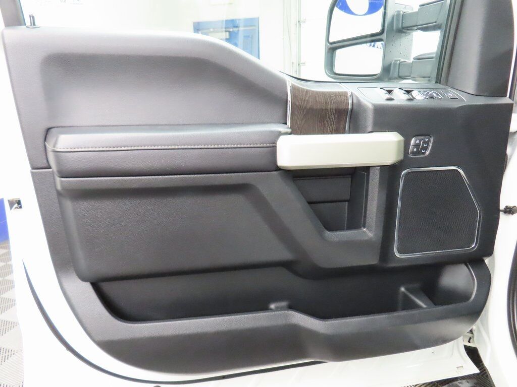 2020 Ford F-250 Super Duty 4x4 Crew Cab Lariat Fond du Lac WI