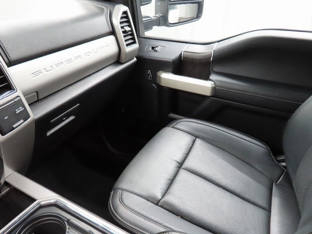 2020 Ford F-250 Super Duty 4x4 Crew Cab Lariat Fond du Lac WI