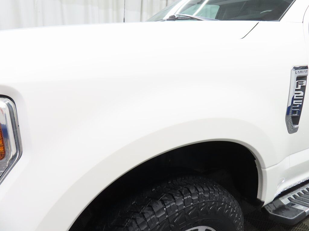 2020 Ford F-250 Super Duty 4x4 Crew Cab Lariat Fond du Lac WI