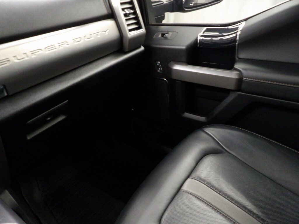 2020 Ford F-250 Super Duty 4x4 Crew Cab Platinum Fond du Lac WI