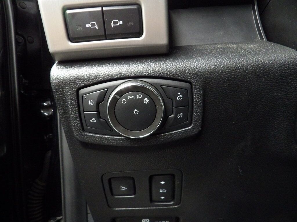 2020 Ford F-250 Super Duty 4x4 Crew Cab Platinum Fond du Lac WI