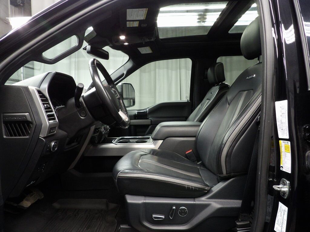 2020 Ford F-250 Super Duty 4x4 Crew Cab Platinum Fond du Lac WI