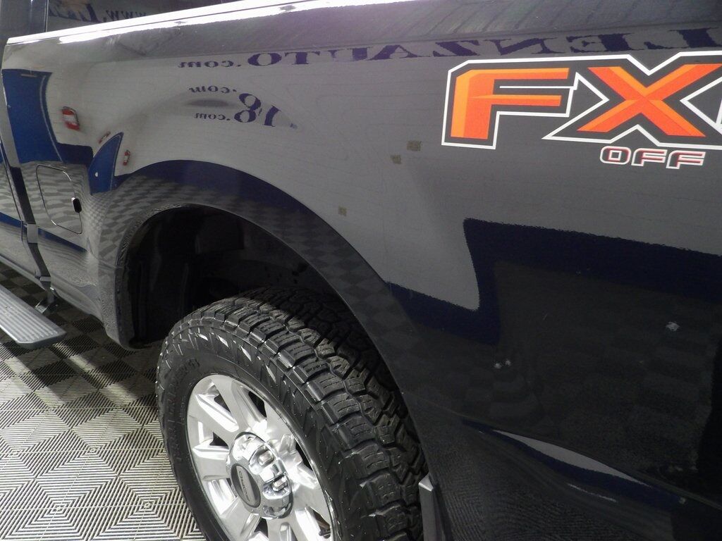 2020 Ford F-250 Super Duty 4x4 Crew Cab Platinum Fond du Lac WI