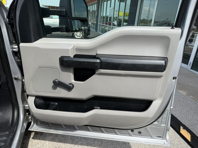 2020 Ford F-250 Utility w/ Lift 40k mi's XL Collinsville OK