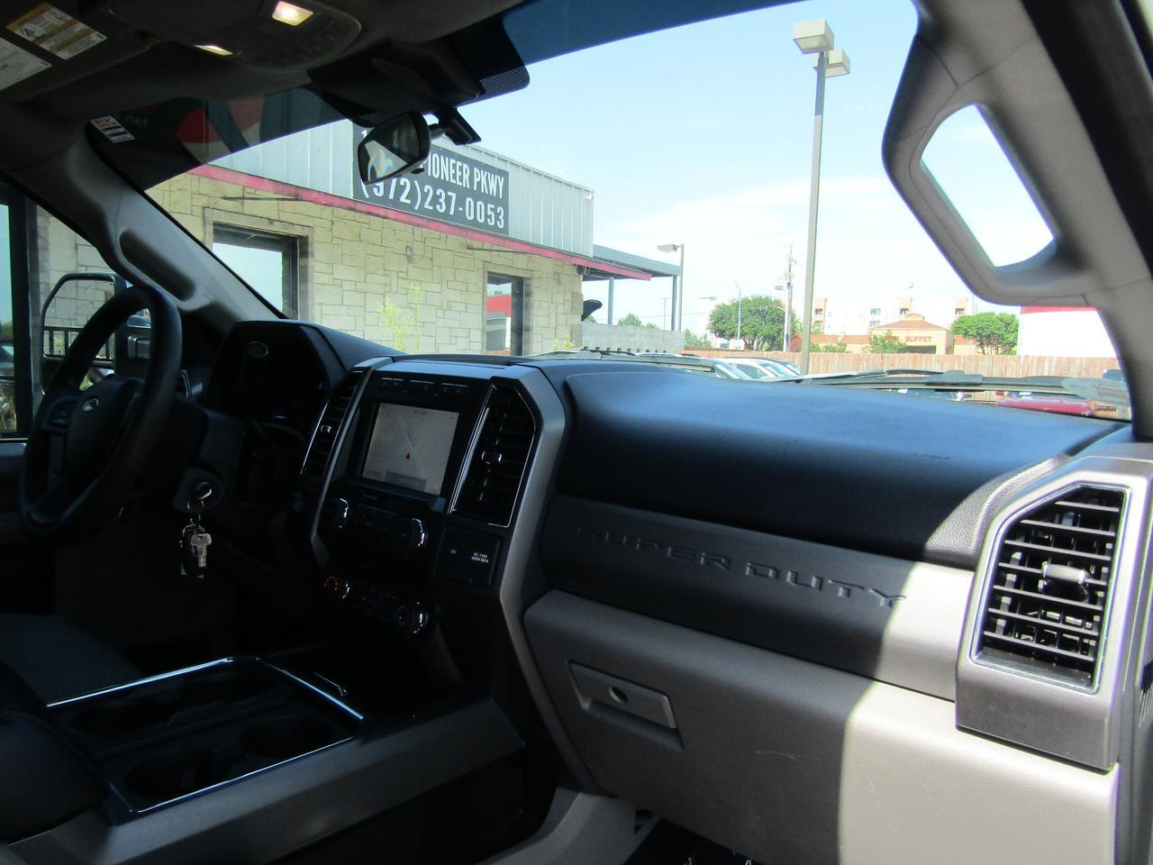 2020 Ford F-250 XLT 4WD Crew Cab 6.75 Box Grand Prairie TX