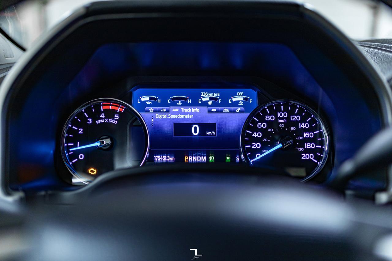 2020 Ford F-350 4x4 Crew Cab Lariat Diesel Leather Nav BCam Red Deer AB