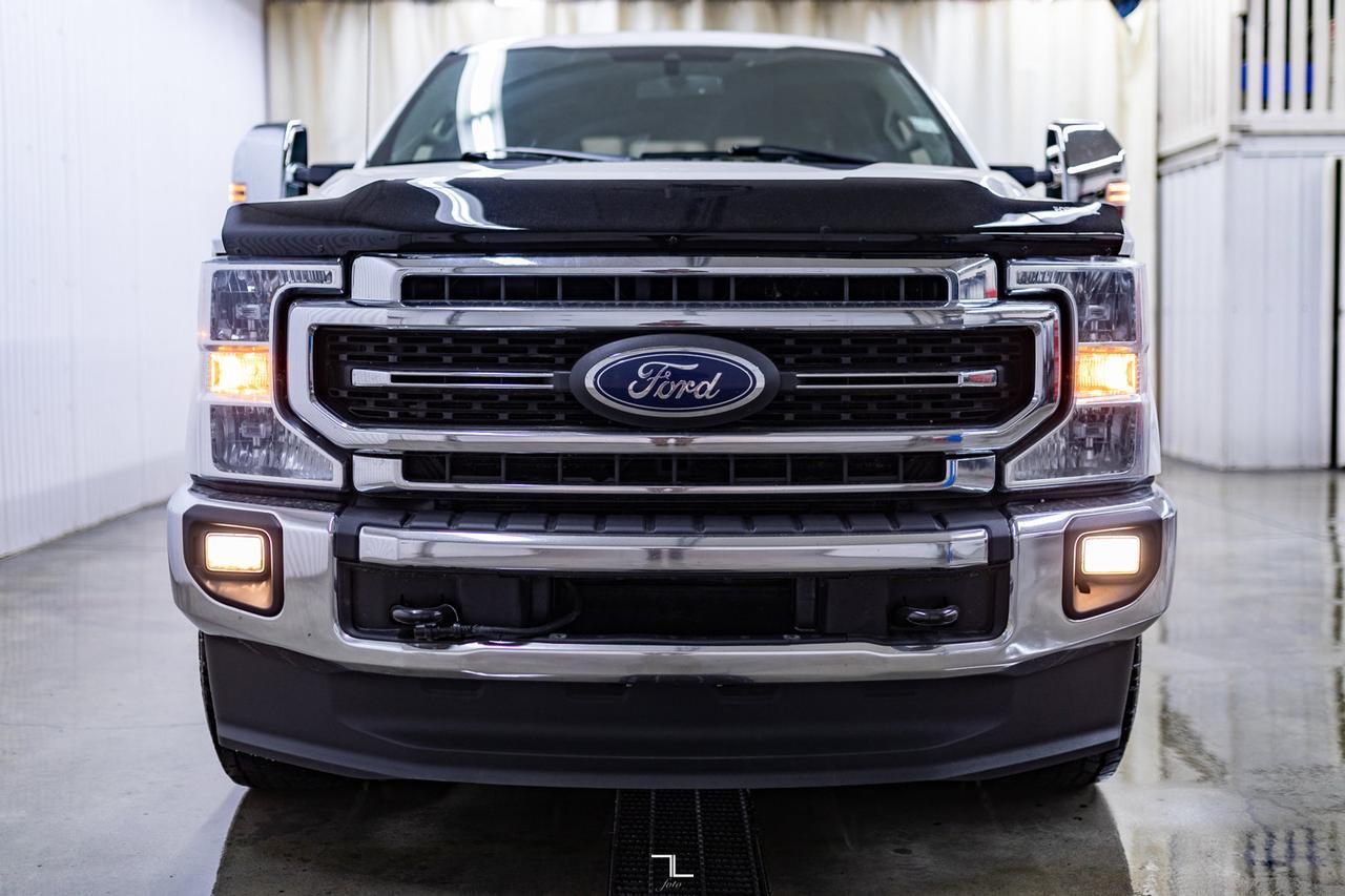 2020 Ford F-350 4x4 Crew Cab Lariat Diesel Leather Nav BCam Red Deer AB