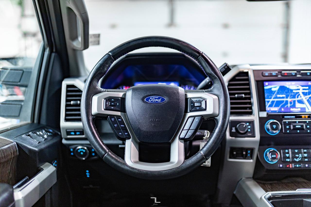 2020 Ford F-350 4x4 Crew Cab Lariat Diesel Leather Nav BCam Red Deer AB