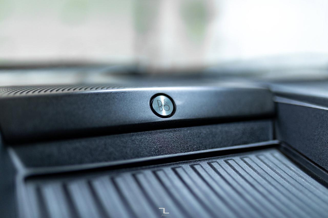 2020 Ford F-350 4x4 Crew Cab Lariat Diesel Leather Nav BCam Red Deer AB