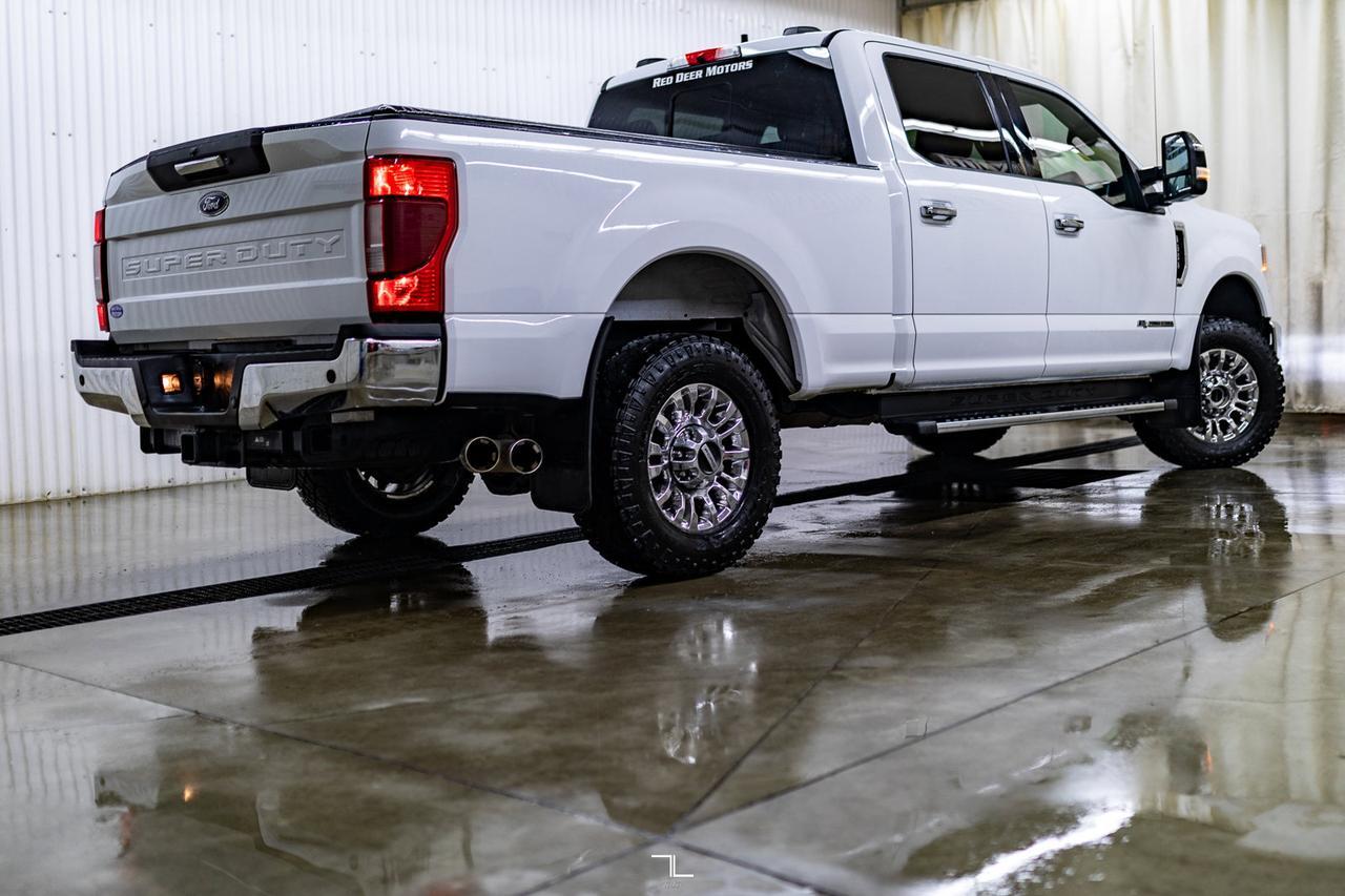 2020 Ford F-350 4x4 Crew Cab Lariat Diesel Leather Nav BCam Red Deer AB