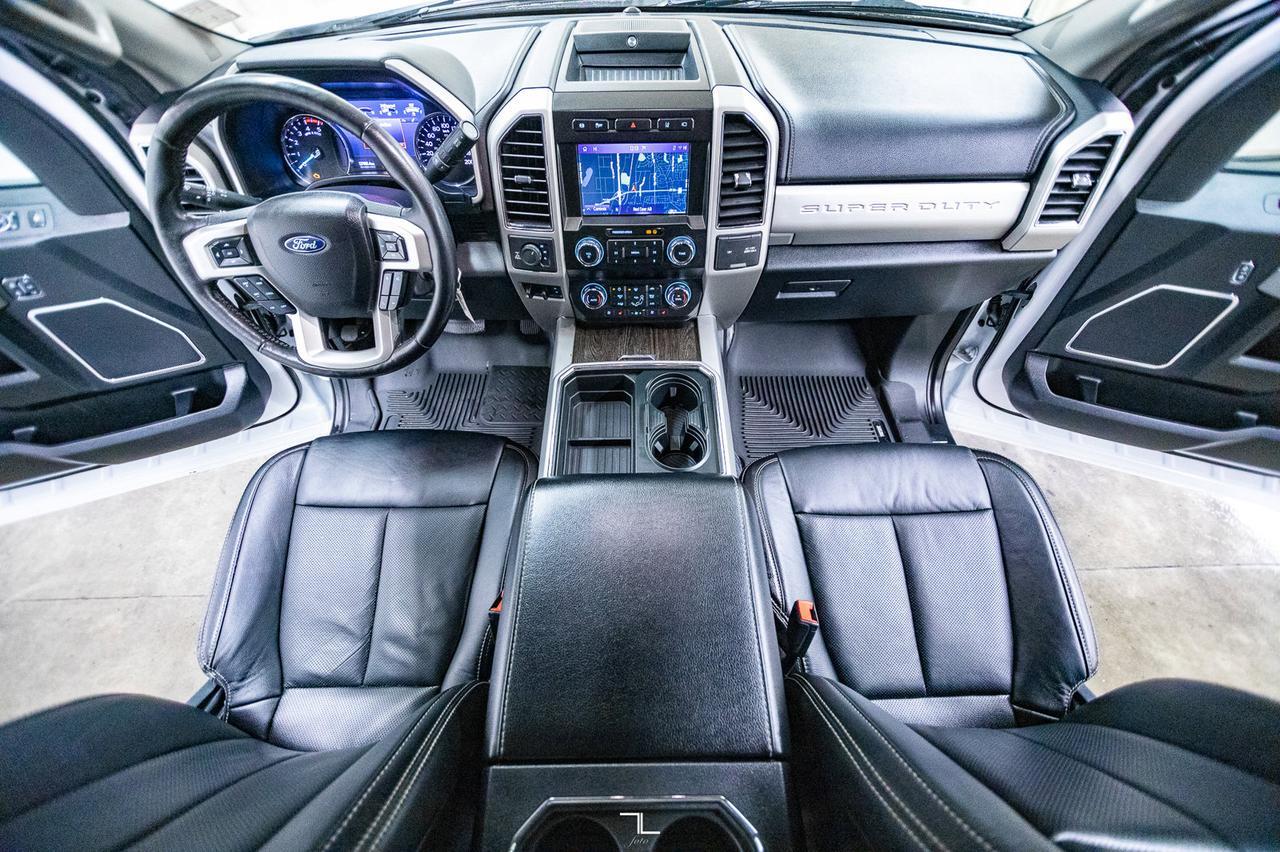 2020 Ford F-350 4x4 Crew Cab Lariat Diesel Leather Nav BCam Red Deer AB