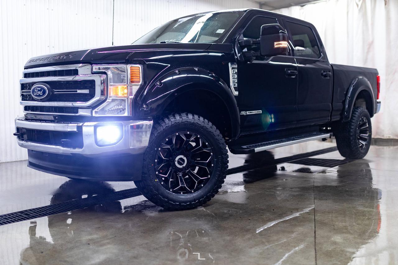 2020 Ford F-350 4x4 Crew Cab Lariat Diesel Leather Roof Nav BCam Red Deer AB