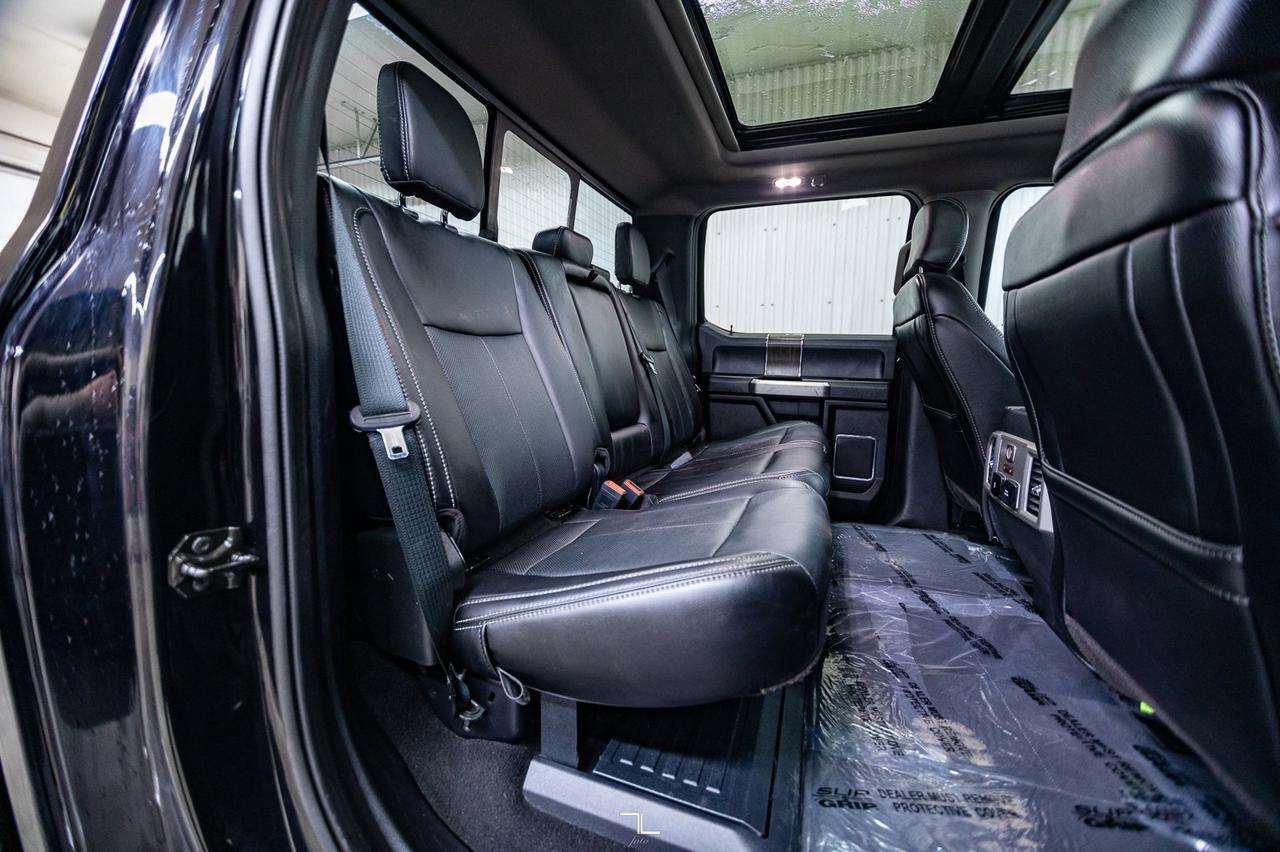 2020 Ford F-350 4x4 Crew Cab Lariat Diesel Leather Roof Nav BCam Red Deer AB