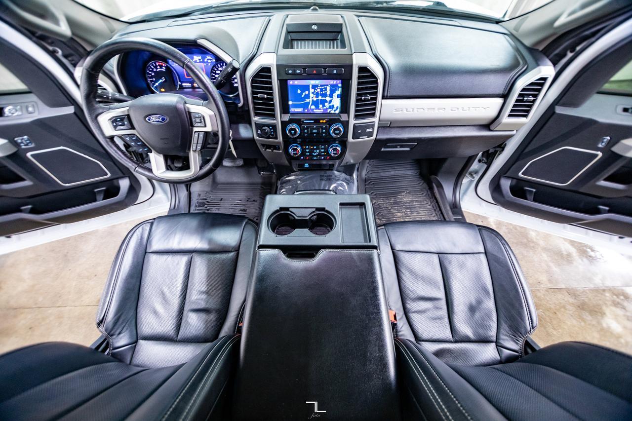 2020 Ford F-350 4x4 Crew Cab Lariat Diesel Leather Roof Nav Red Deer AB