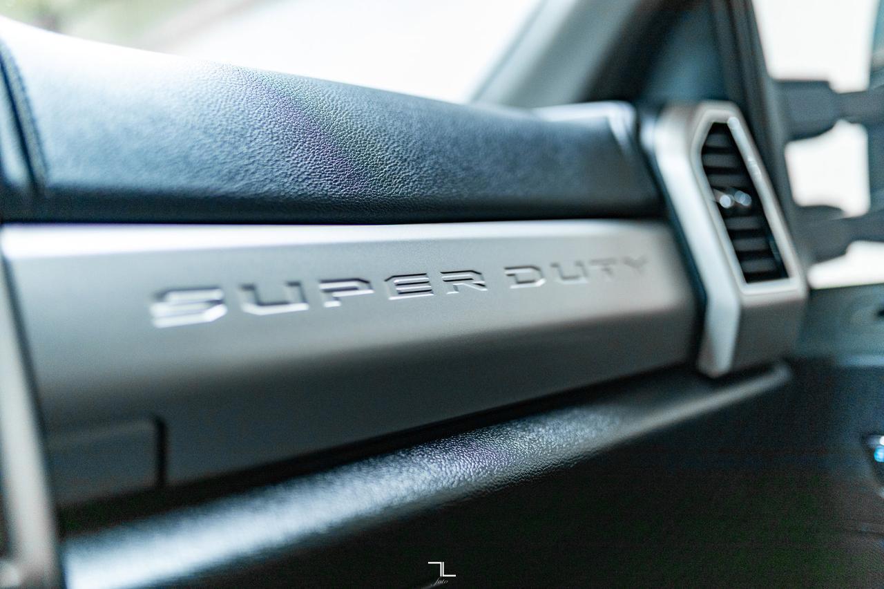 2020 Ford F-350 4x4 Crew Cab Lariat FX4 Diesel Leather Nav Red Deer AB