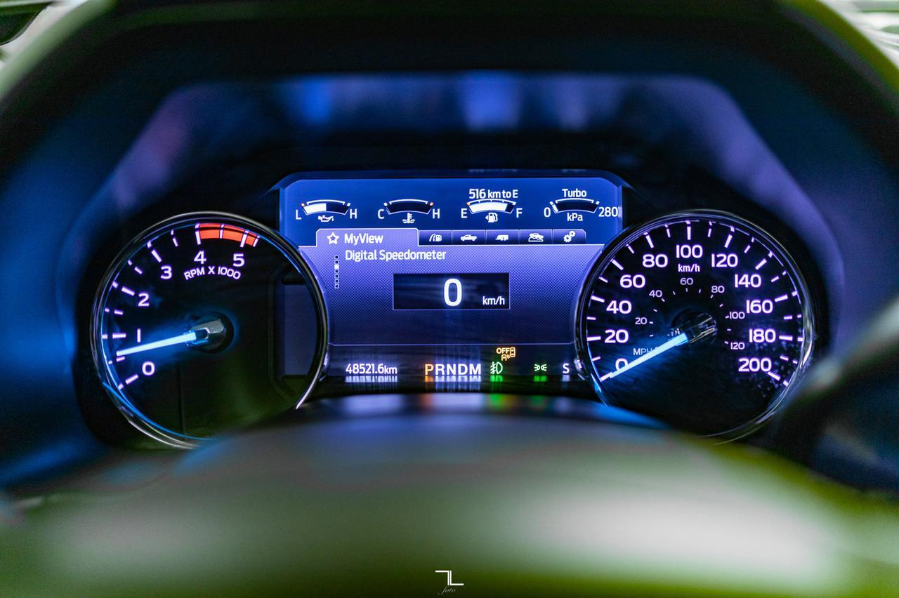 2020 Ford F-350 4x4 Crew Cab Lariat FX4 Diesel Leather Nav Red Deer AB