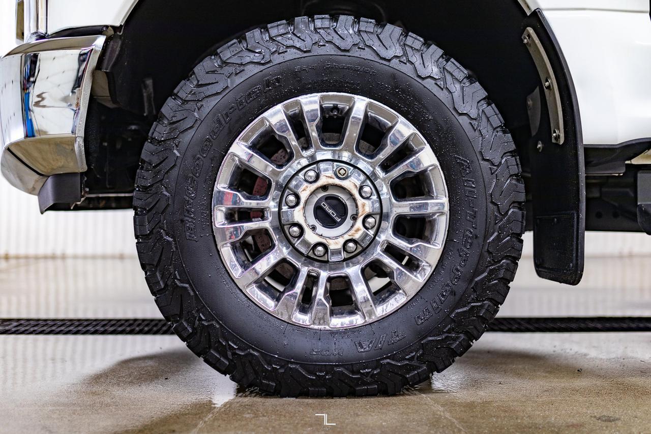2020 Ford F-350 4x4 Crew Cab Lariat FX4 Diesel Leather Nav Red Deer AB