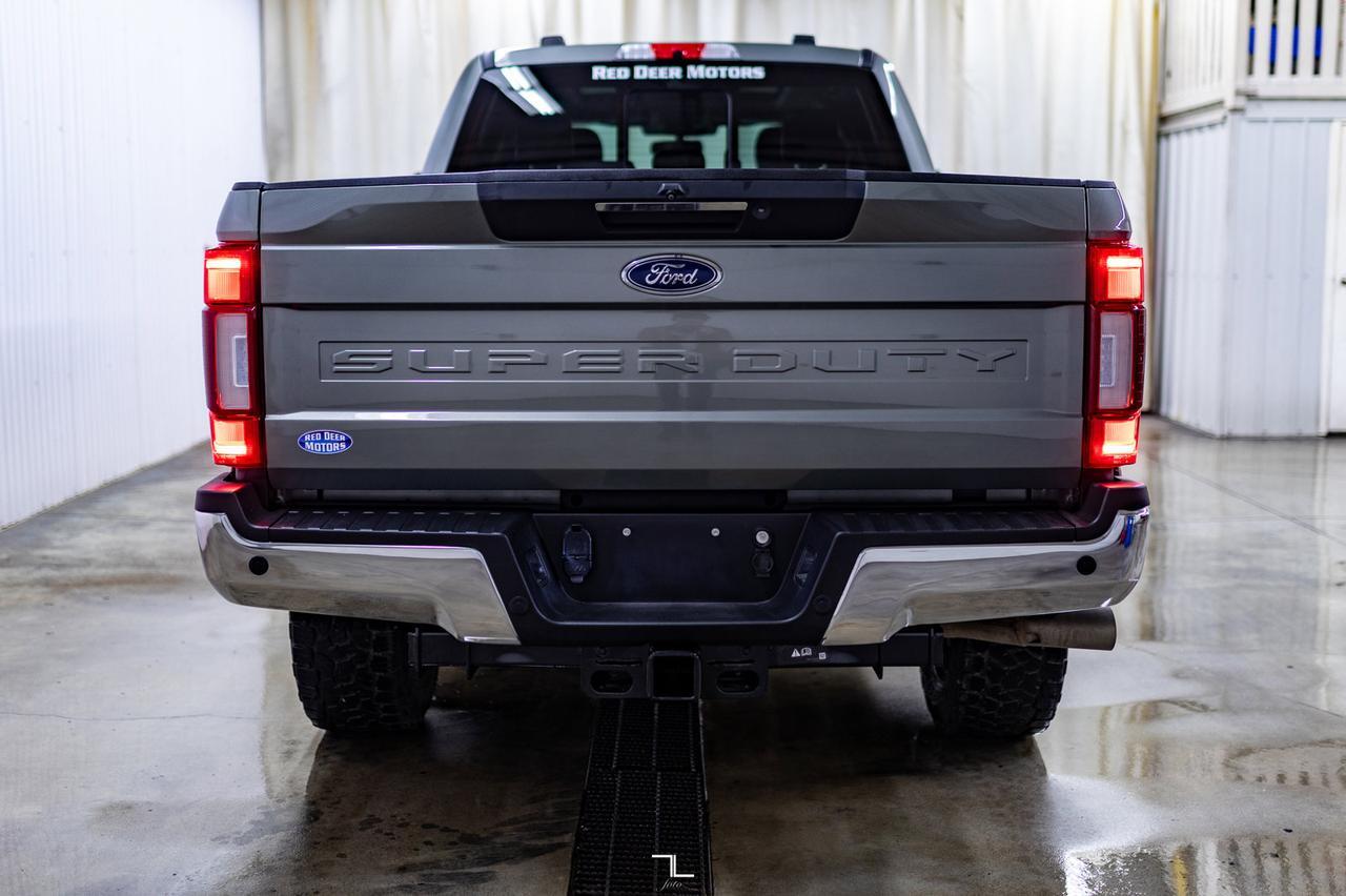 2020 Ford F-350 4x4 Crew Cab Lariat FX4 Diesel Leather Roof Nav Red Deer AB