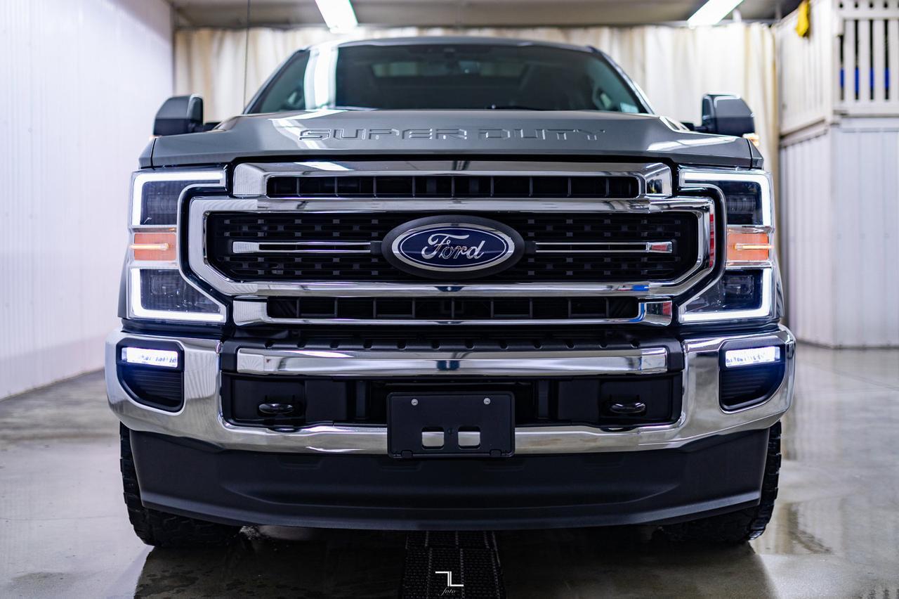 2020 Ford F-350 4x4 Crew Cab Lariat FX4 Diesel Leather Roof Nav Red Deer AB