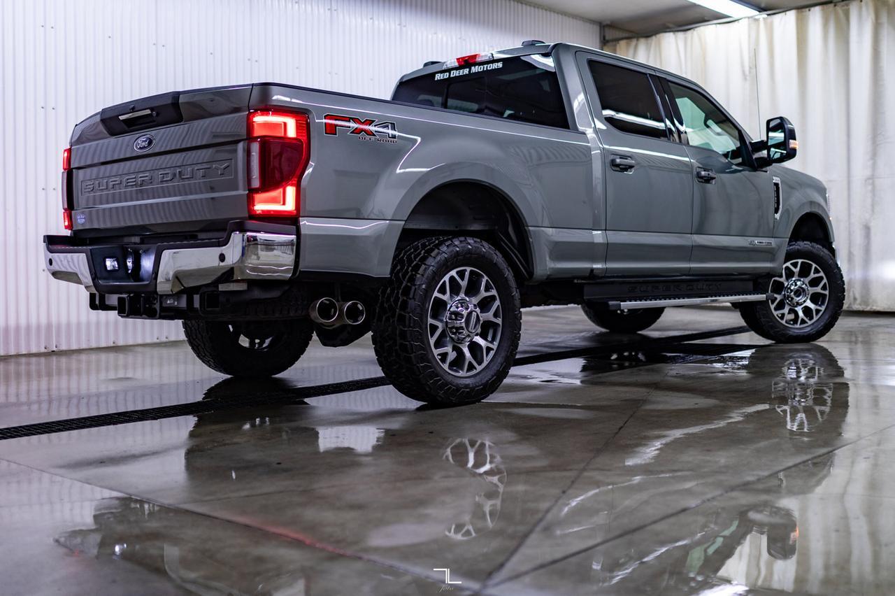 2020 Ford F-350 4x4 Crew Cab Lariat FX4 Diesel Leather Roof Nav Red Deer AB