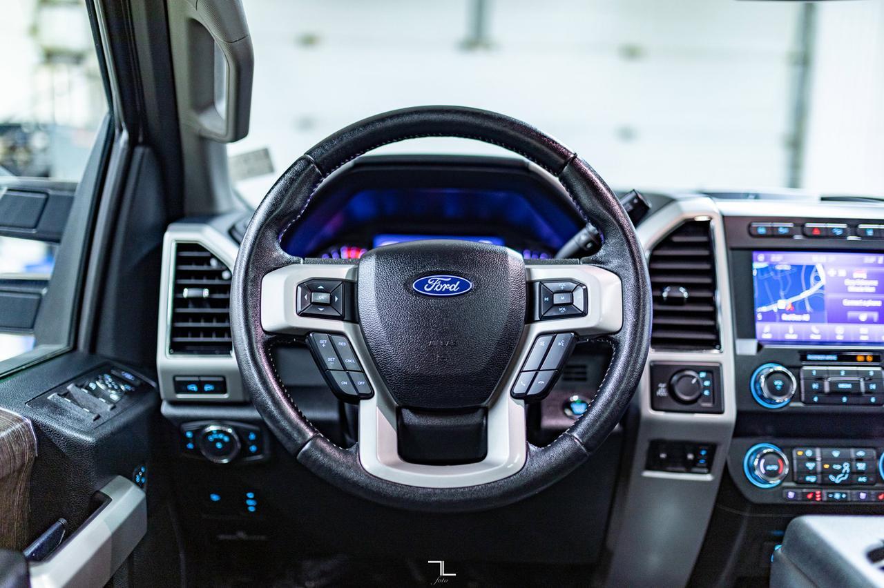 2020 Ford F-350 4x4 Crew Cab Lariat FX4 Diesel Leather Roof Nav Red Deer AB