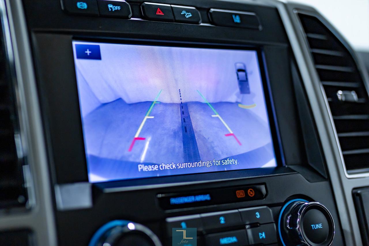 2020 Ford F-350 4x4 Crew Cab Lariat Ultimate FX4 Diesel Leather Roof Nav Red Deer AB