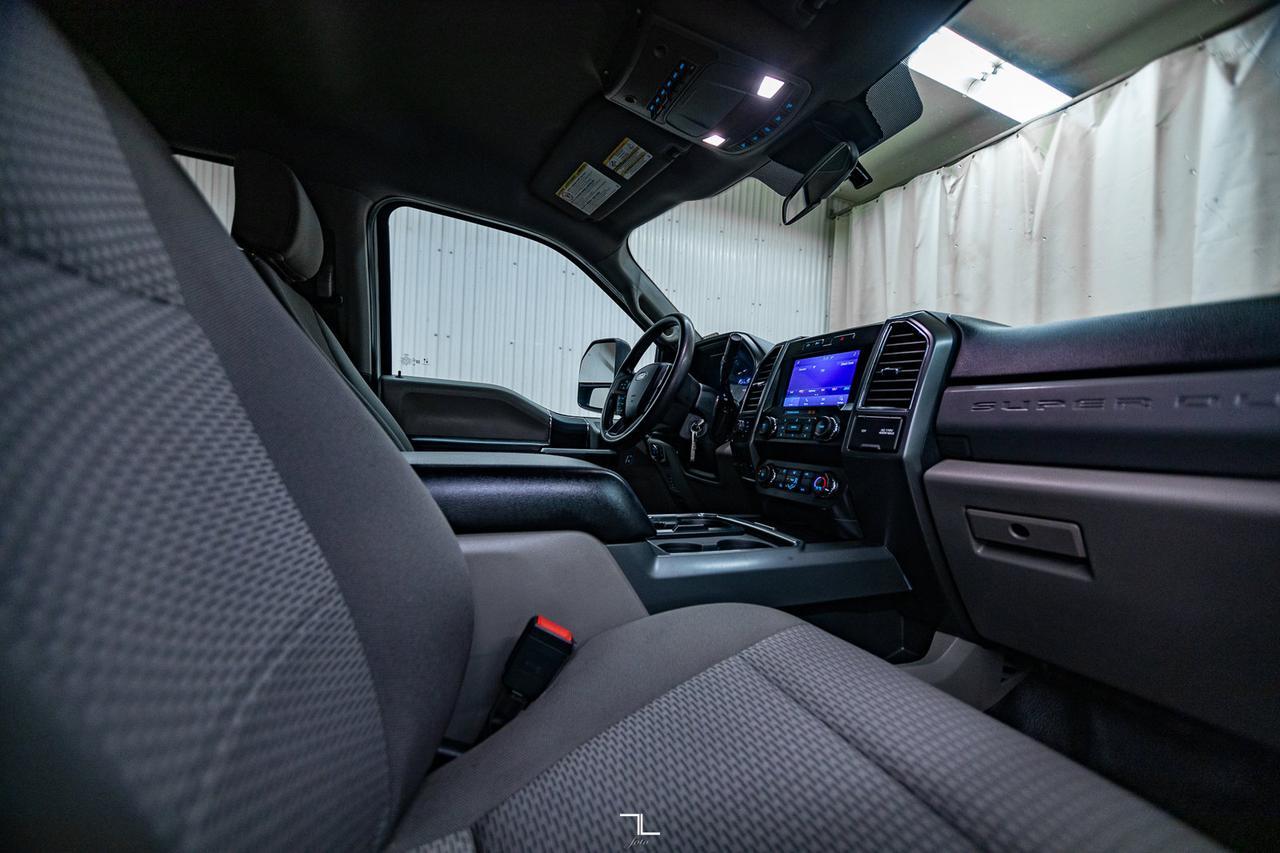 2020 Ford F-350 4x4 Crew Cab XLT Deck Dually Diesel BCam Red Deer AB