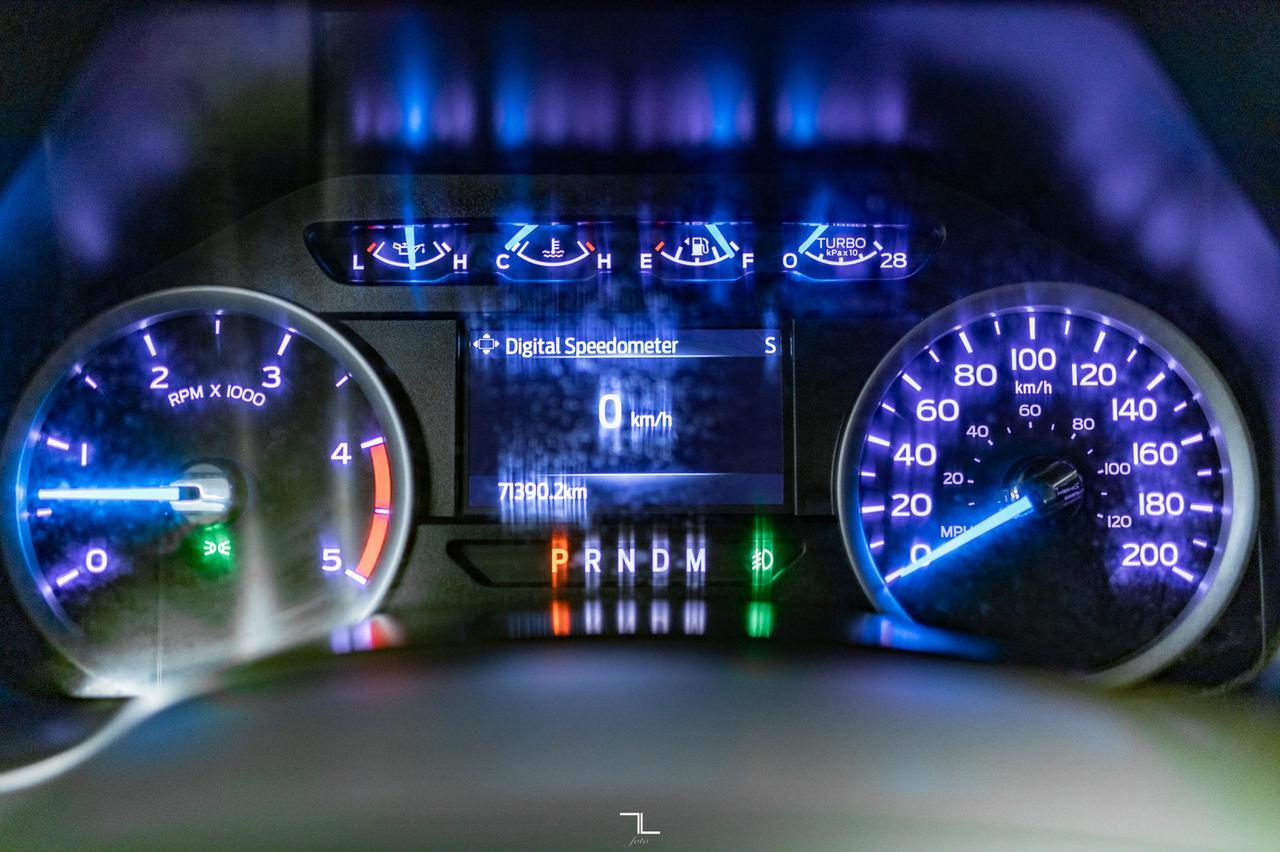 2020 Ford F-350 4x4 Crew Cab XLT Deck Dually Diesel BCam Red Deer AB