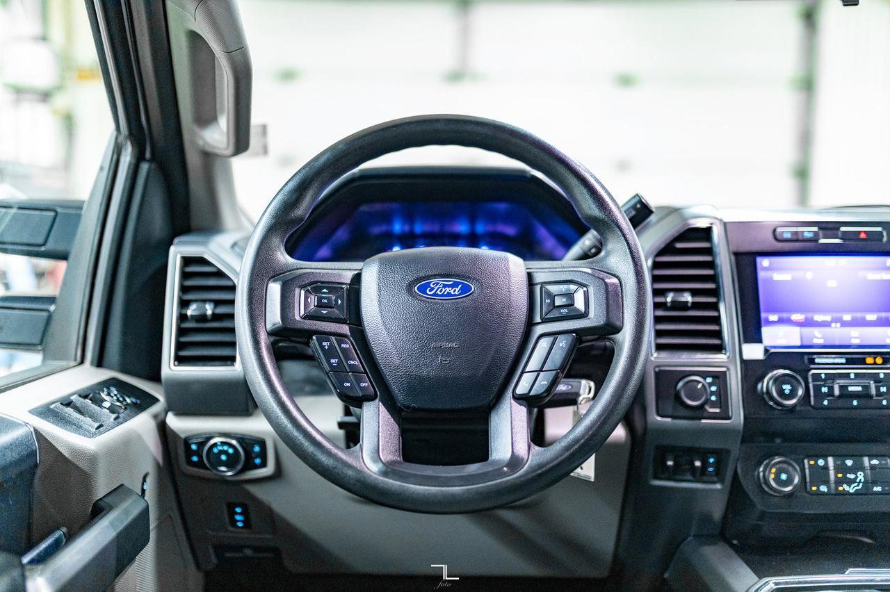 2020 Ford F-350 4x4 Crew Cab XLT Deck Dually Diesel BCam Red Deer AB