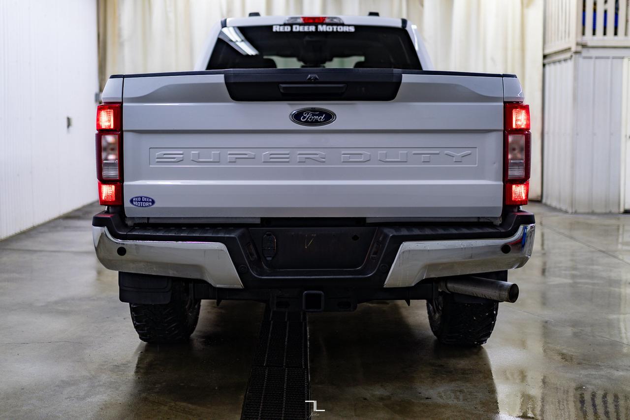 2020 Ford F-350 4x4 Crew Cab XLT FX4 BCam PSeat Red Deer AB