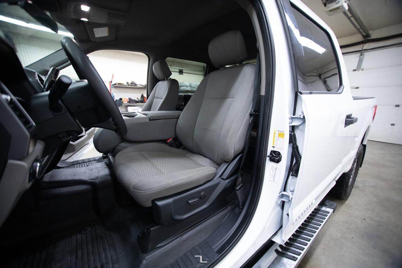 2020 Ford F-350 4x4 Crew Cab XLT FX4 BCam PSeat Red Deer AB