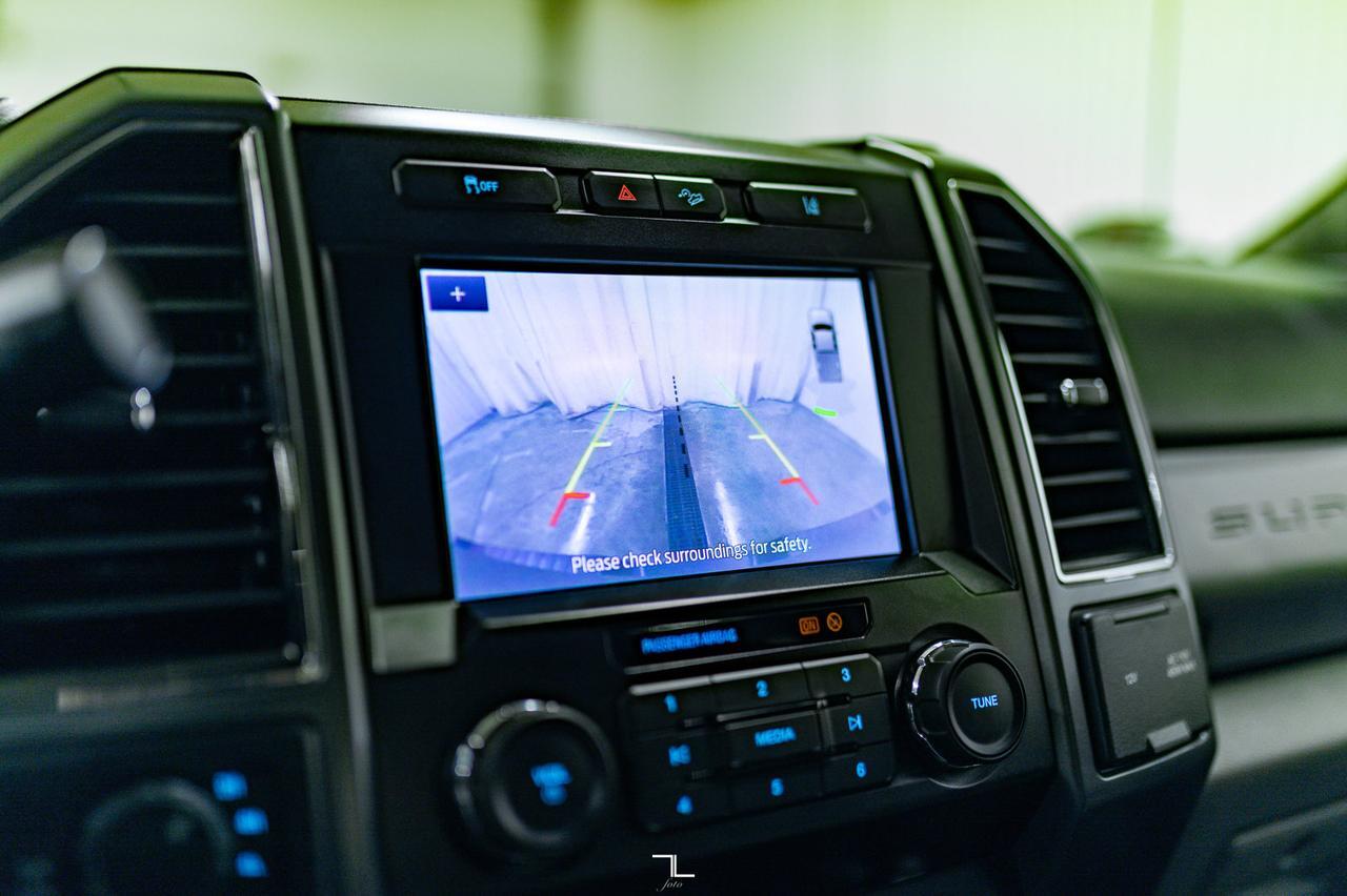 2020 Ford F-350 4x4 Crew Cab XLT FX4 BCam PSeat Red Deer AB