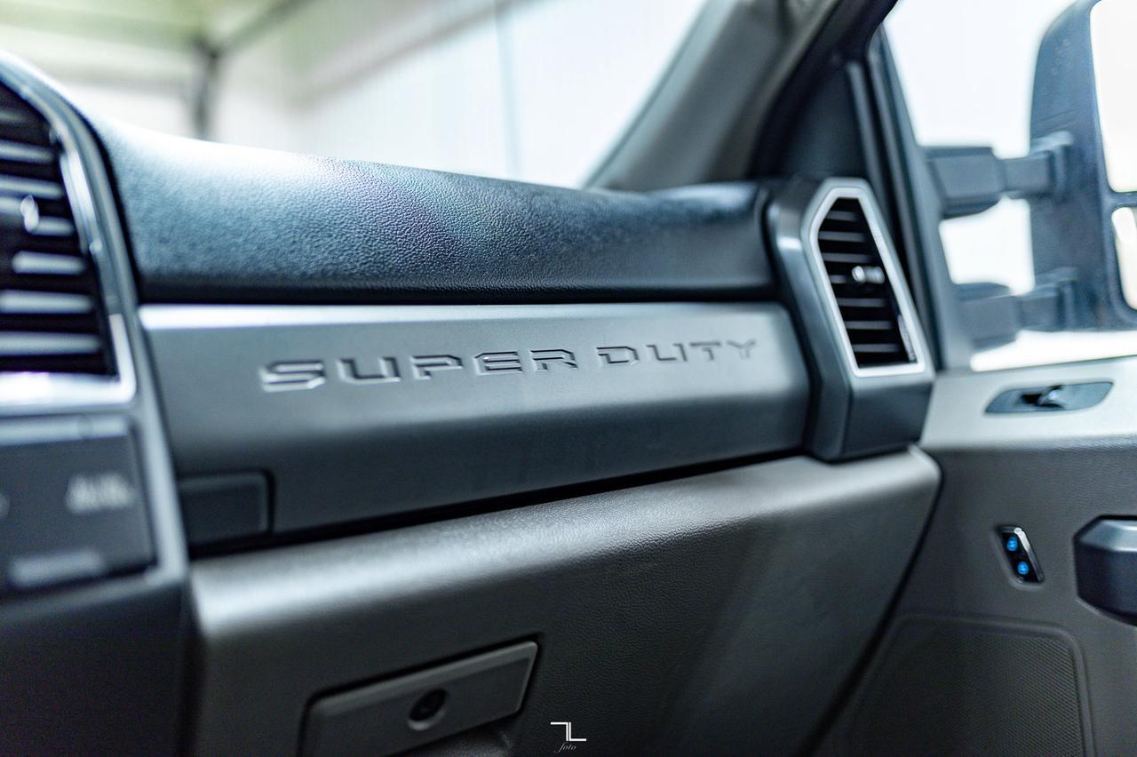 2020 Ford F-350 4x4 Crew Cab XLT FX4 BCam PSeat Red Deer AB