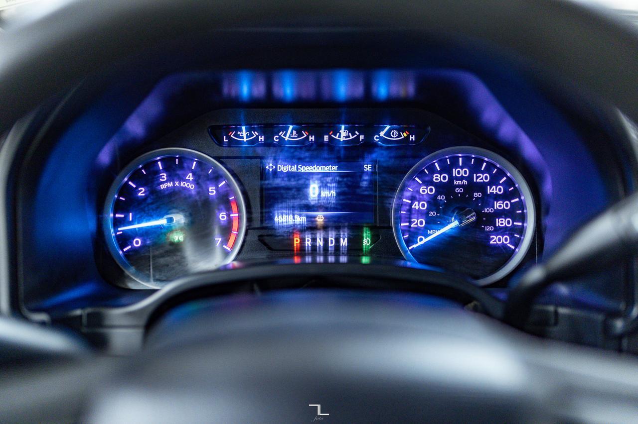 2020 Ford F-350 4x4 Crew Cab XLT FX4 BCam PSeat Red Deer AB