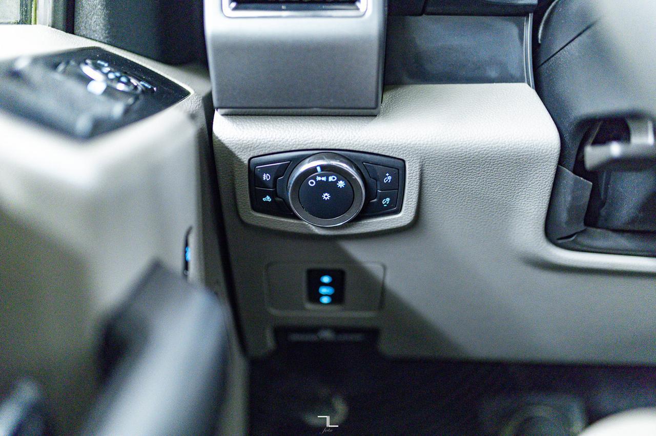 2020 Ford F-350 4x4 Crew Cab XLT FX4 BCam PSeat Red Deer AB