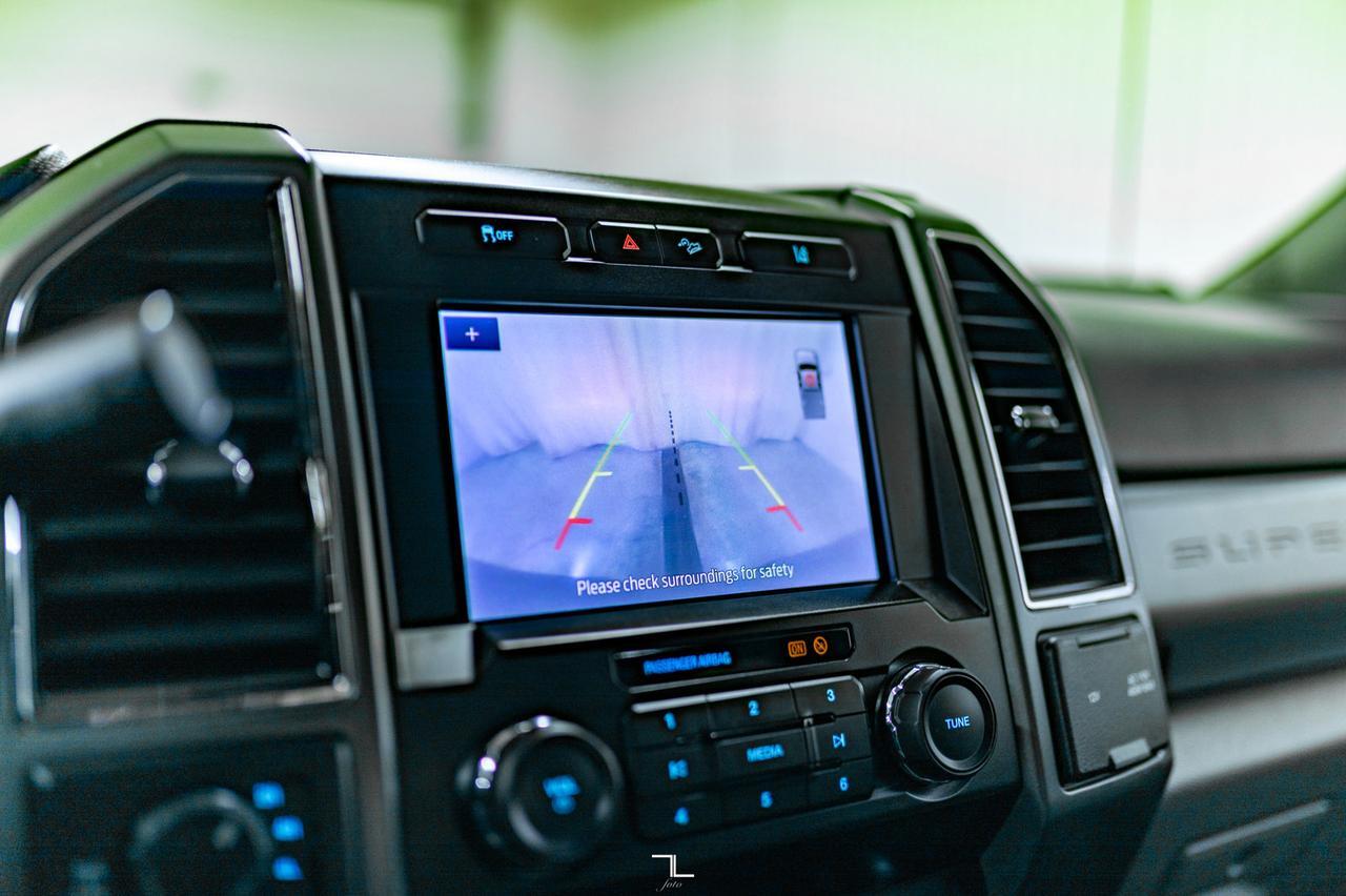 2020 Ford F-350 4x4 Crew Cab XLT FX4 BCam Red Deer AB