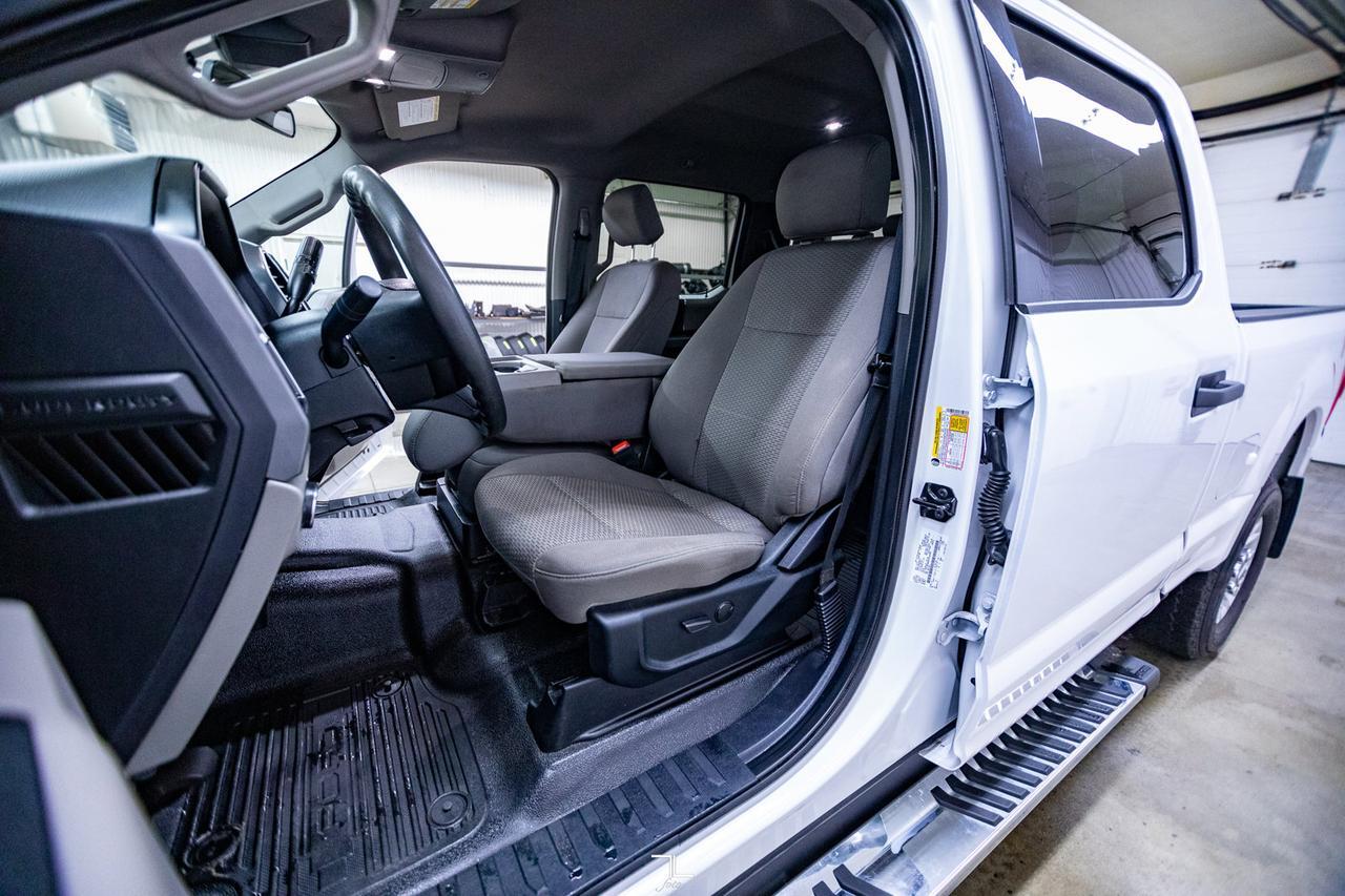 2020 Ford F-350 4x4 Crew Cab XLT FX4 BCam Red Deer AB