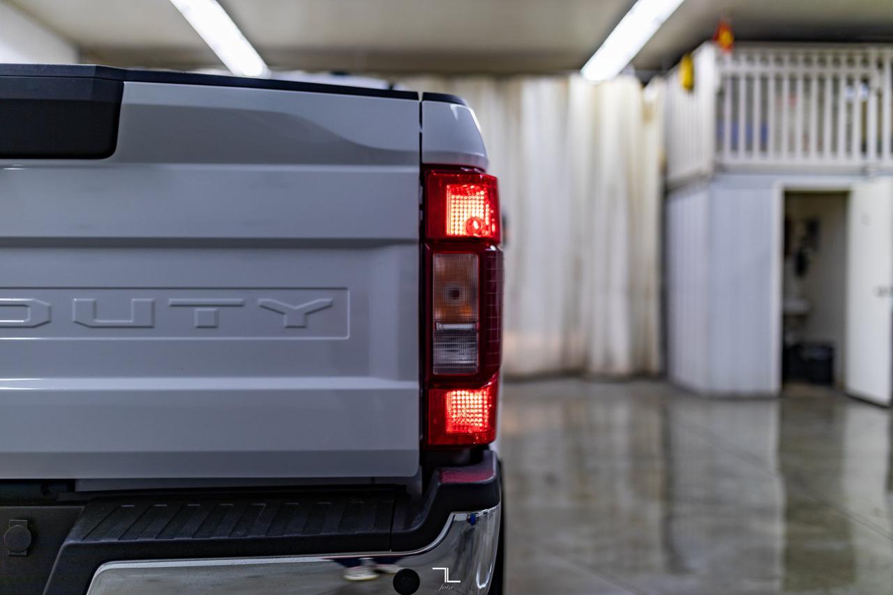 2020 Ford F-350 4x4 Crew Cab XLT FX4 BCam Red Deer AB