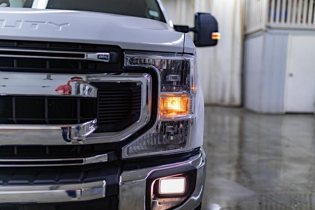 2020 Ford F-350 4x4 Crew Cab XLT FX4 BCam Red Deer AB