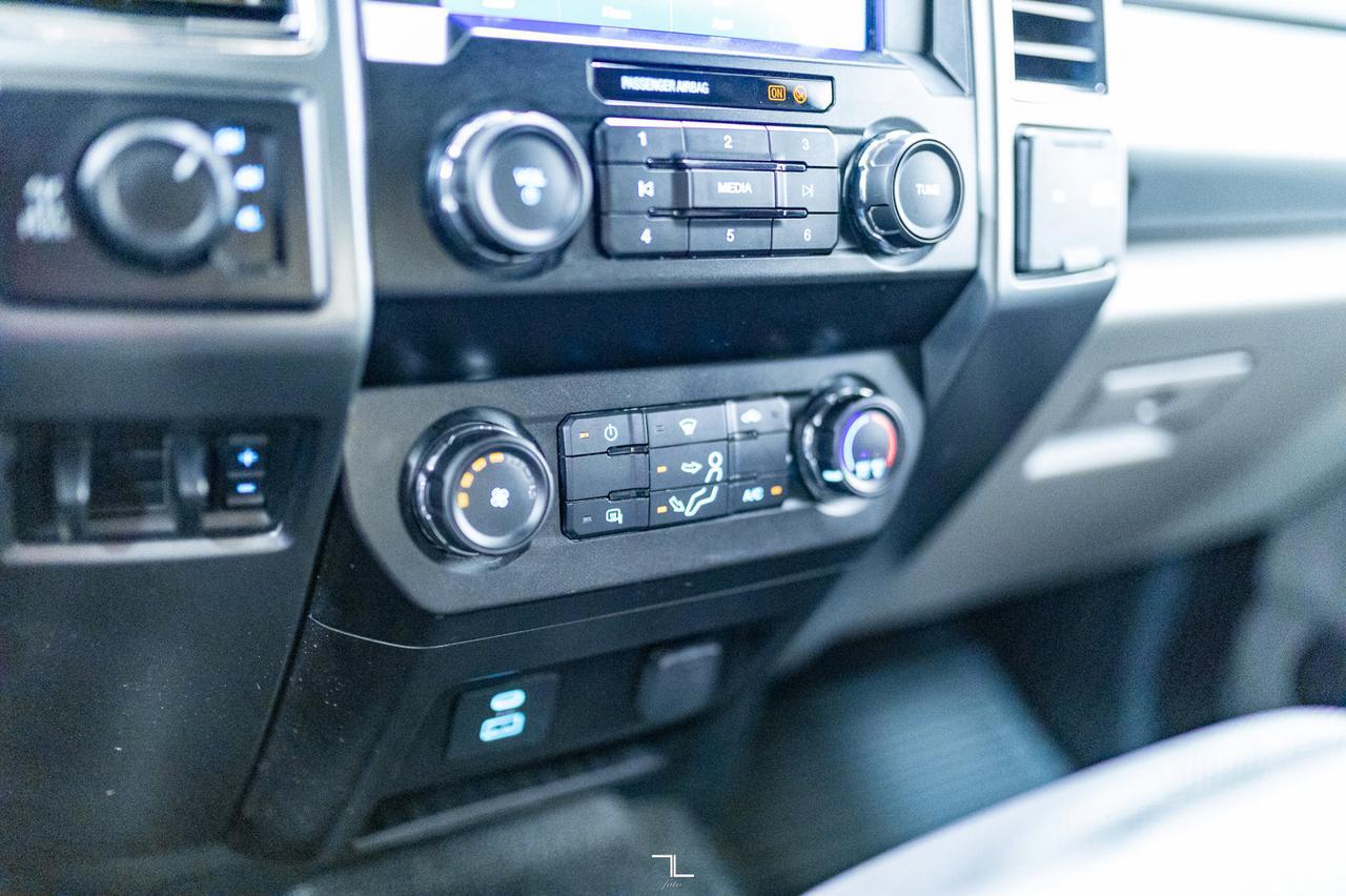 2020 Ford F-350 4x4 Crew Cab XLT FX4 BCam Red Deer AB