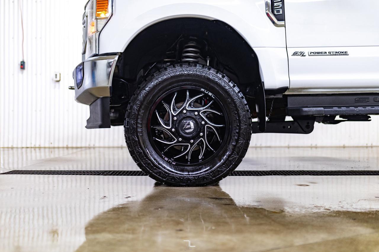 2020 Ford F-350 4x4 Crew Cab XLT FX4 Dually Diesel Leather 6" Lift Red Deer AB