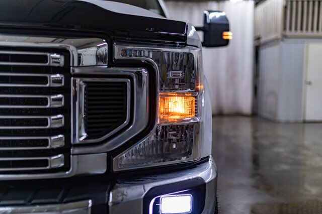 2020 Ford F-350 4x4 Crew Cab XLT FX4 Dually Diesel Leather 6&quot; Lift Red Deer AB