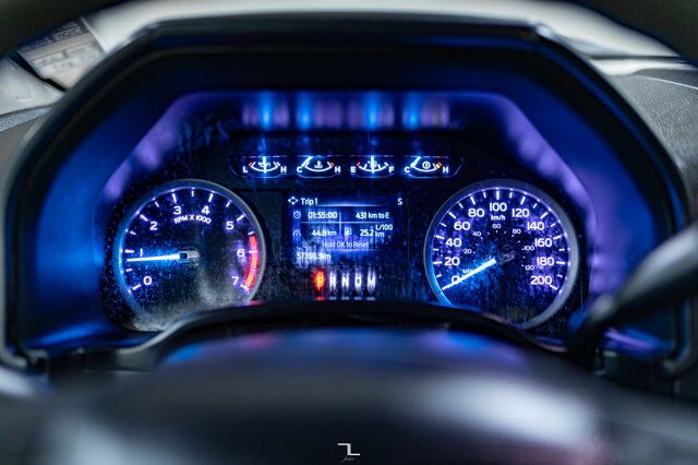 2020 Ford F-350 4x4 Crew Cab XLT FX4 Longbox BCam Red Deer AB