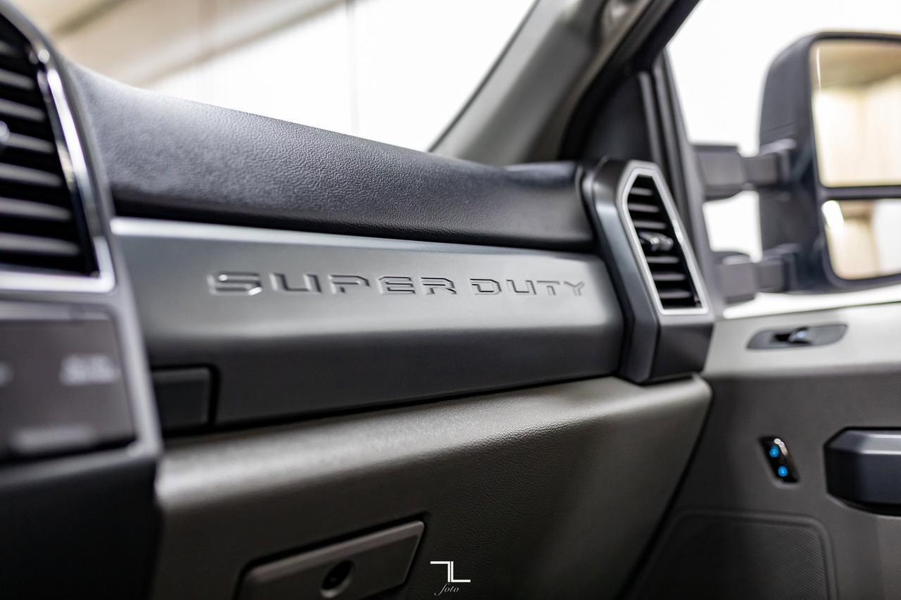 2020 Ford F-350 4x4 Super Cab XLT Longbox Diesel Bcam Red Deer AB