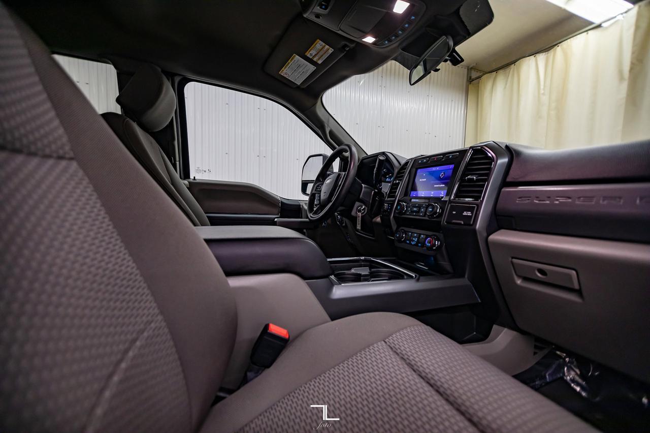 2020 Ford F-350 4x4 Super Cab XLT Longbox Diesel Bcam Red Deer AB