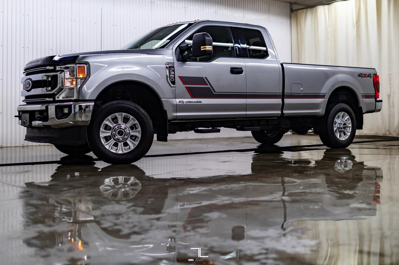 2020 Ford F-350 4x4 Super Cab XLT Longbox Diesel Bcam Red Deer AB